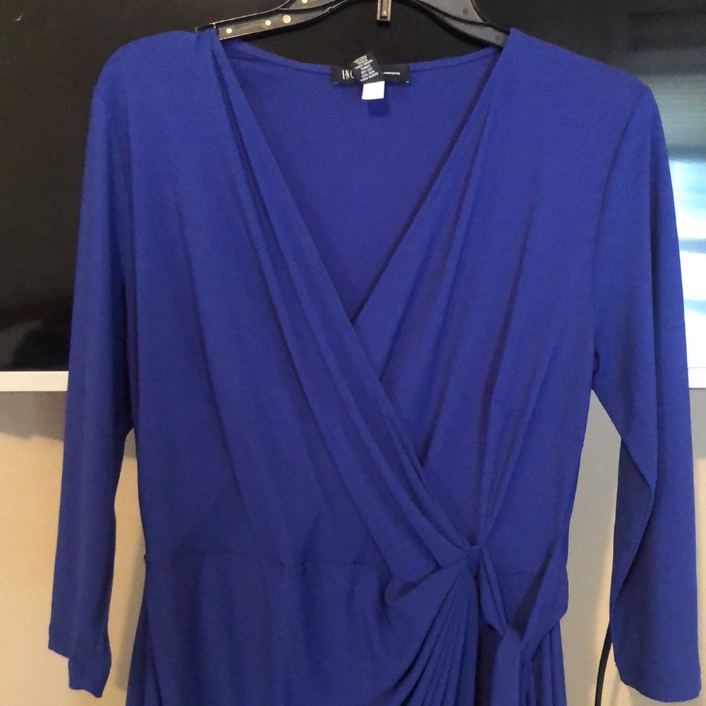 Dress - Picture 2 of 2
